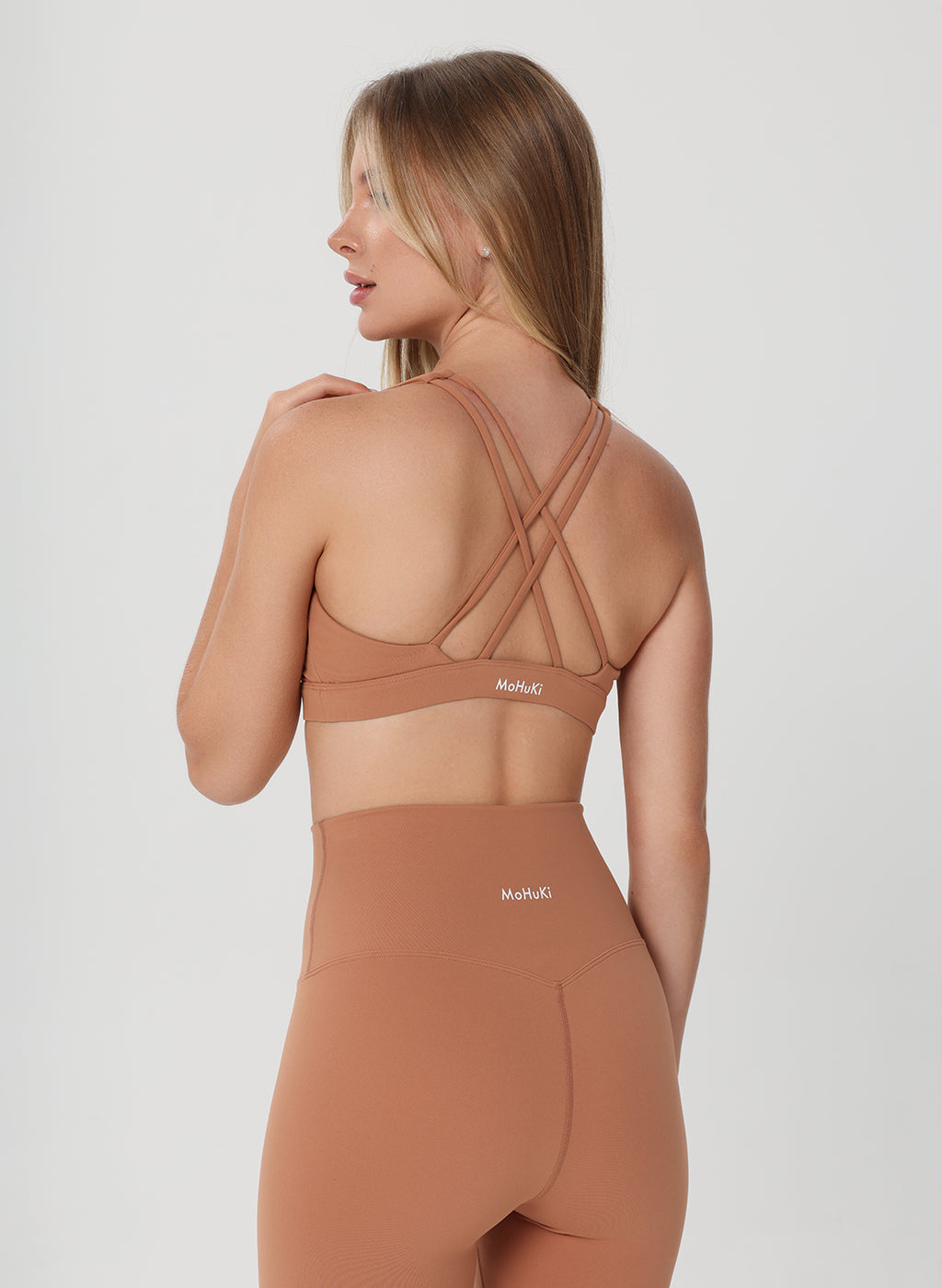 Olivia High Neck Sports Bra - Light Brown