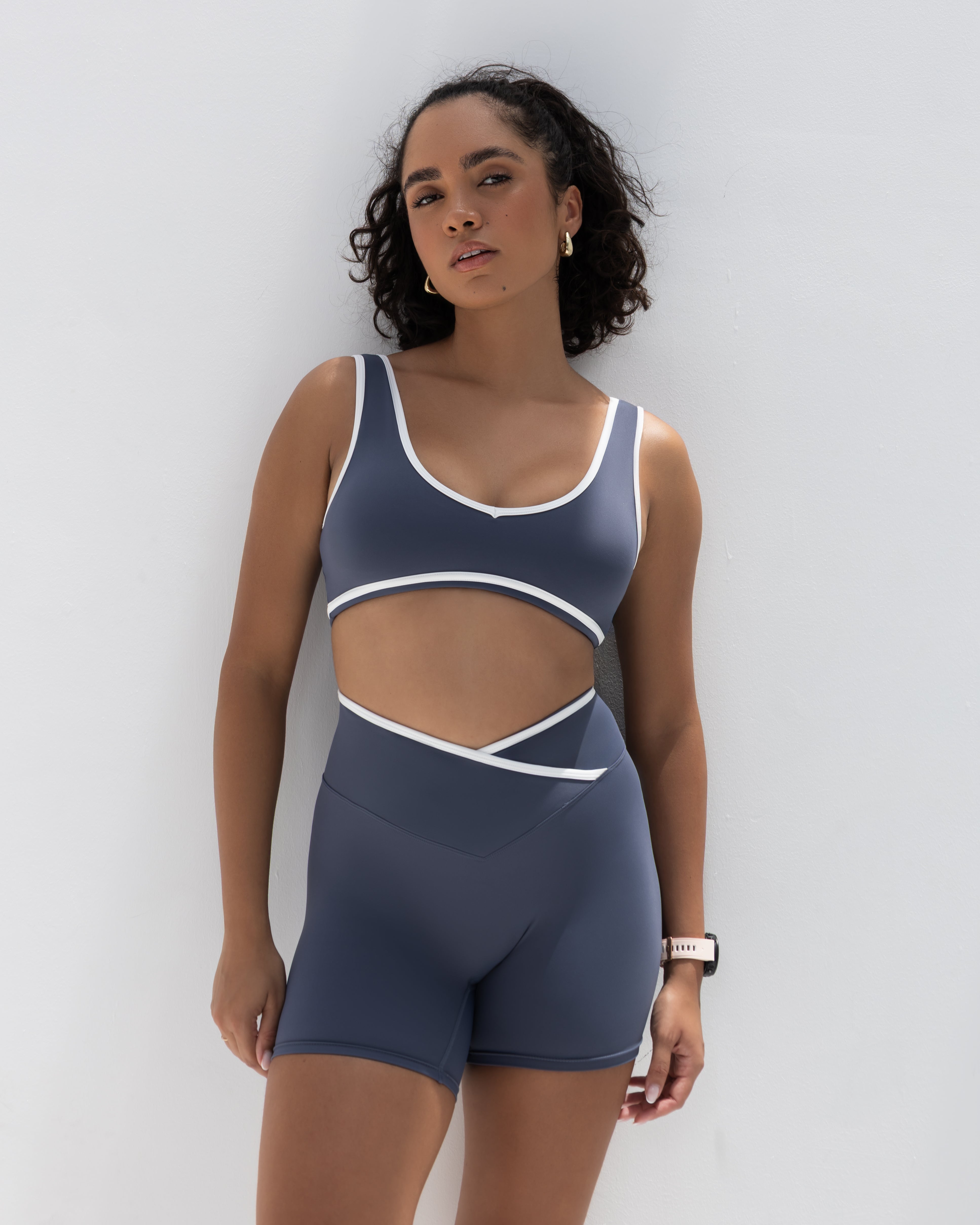 Contour Active Short - Blue Grey