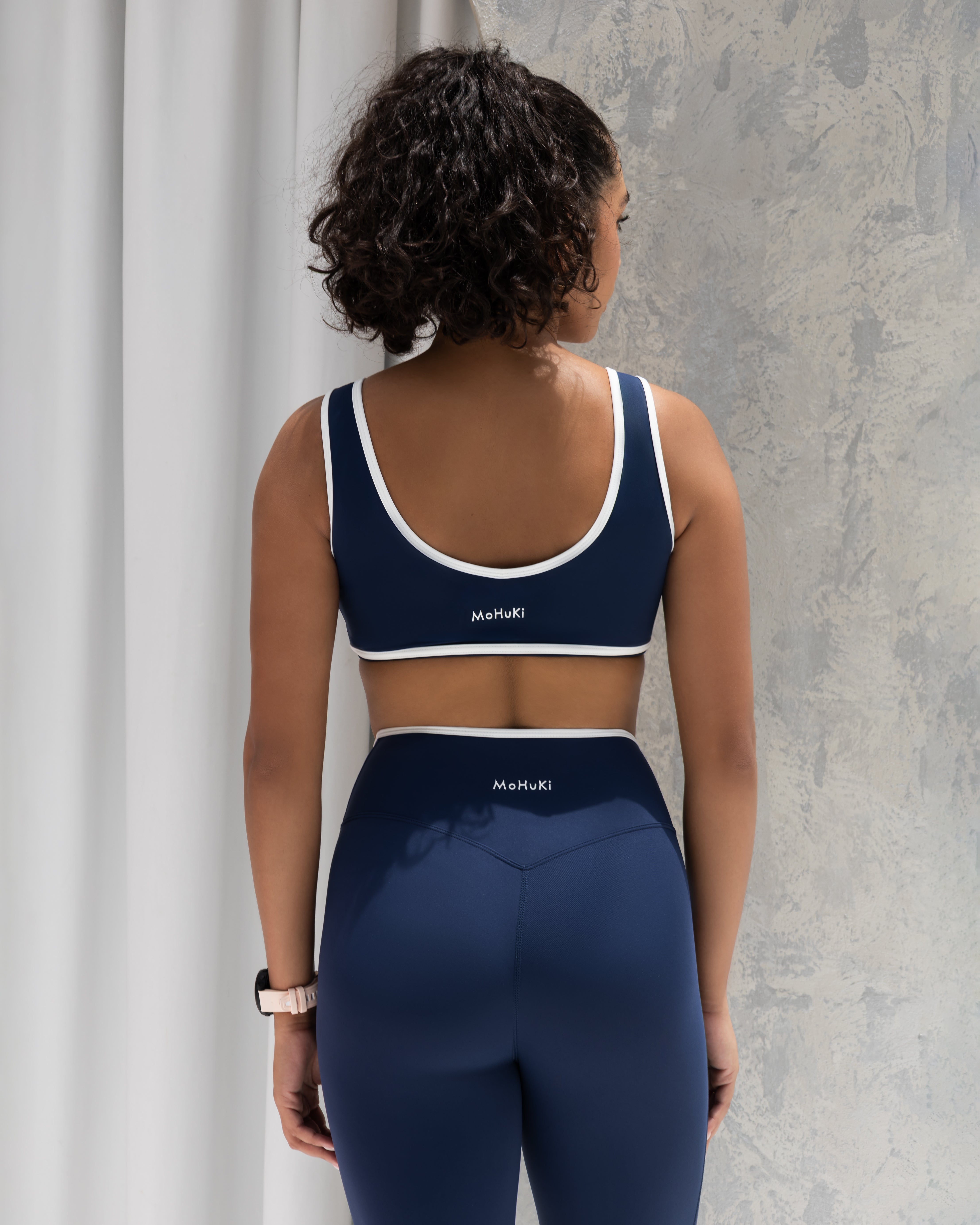Contour Active Bra - Navy