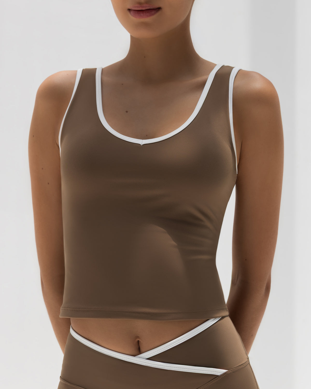 Contour Active Tank - Cocoa
