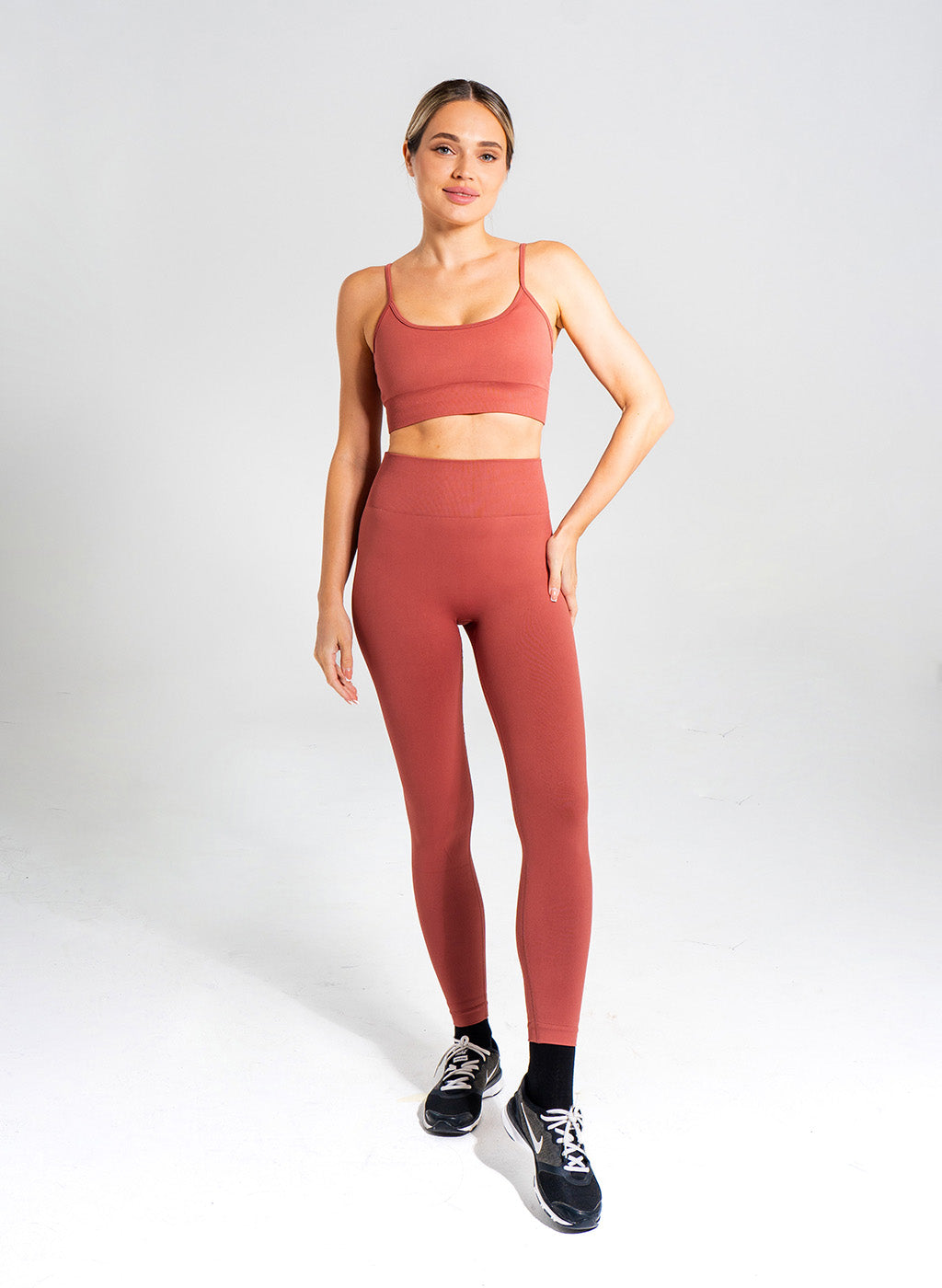 Lyla Collection - Leggings - Maroon-Mohuki