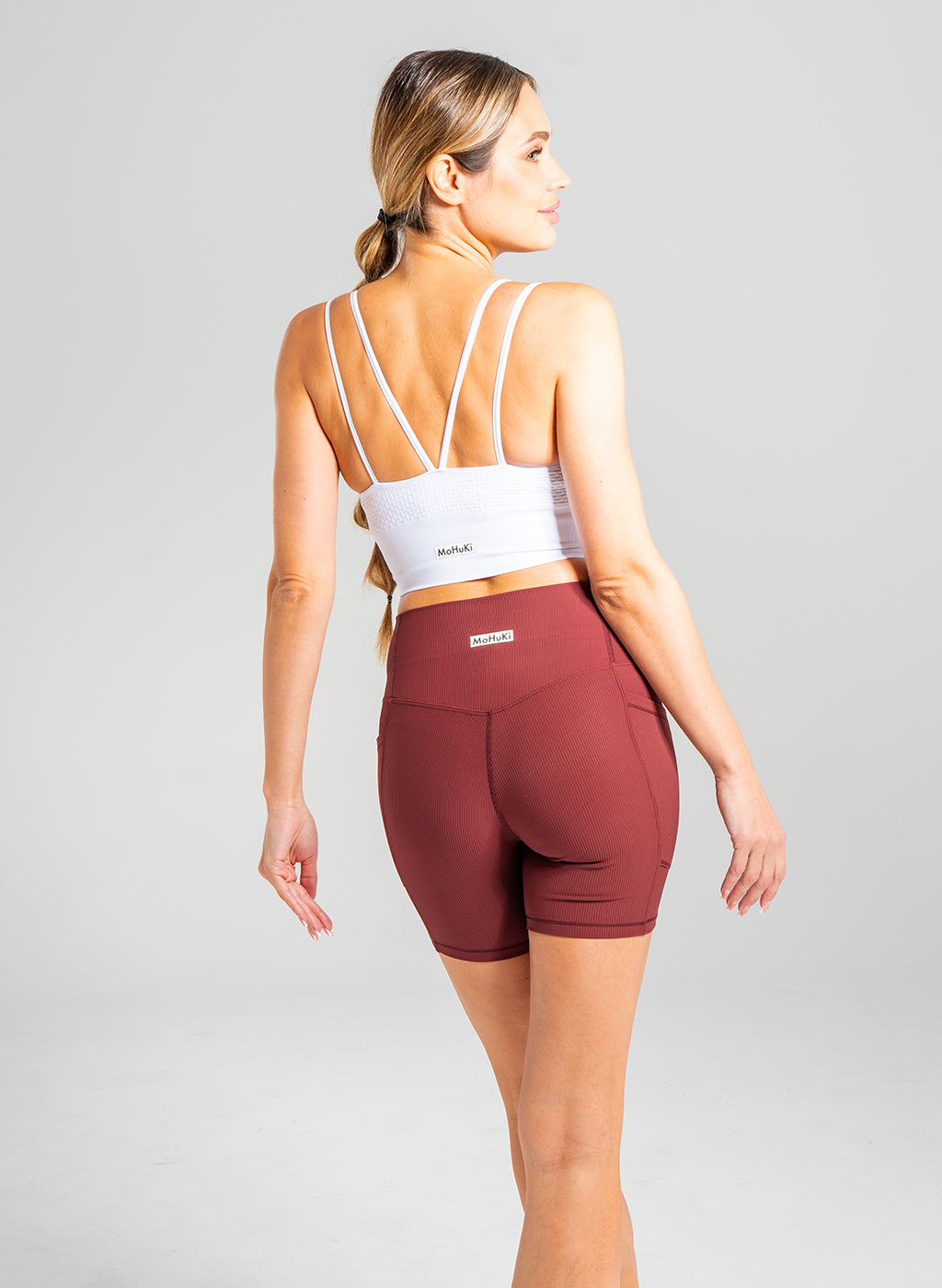 Eve V Waist Shorts -Maroon