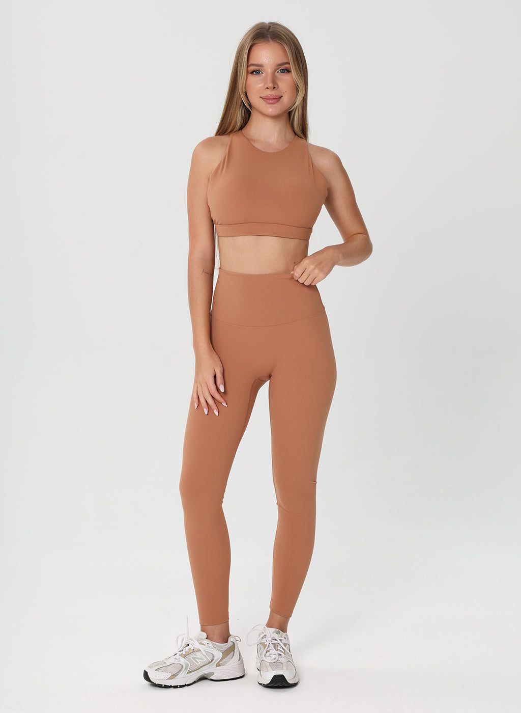 Olivia High Neck Sports Bra - Light Brown