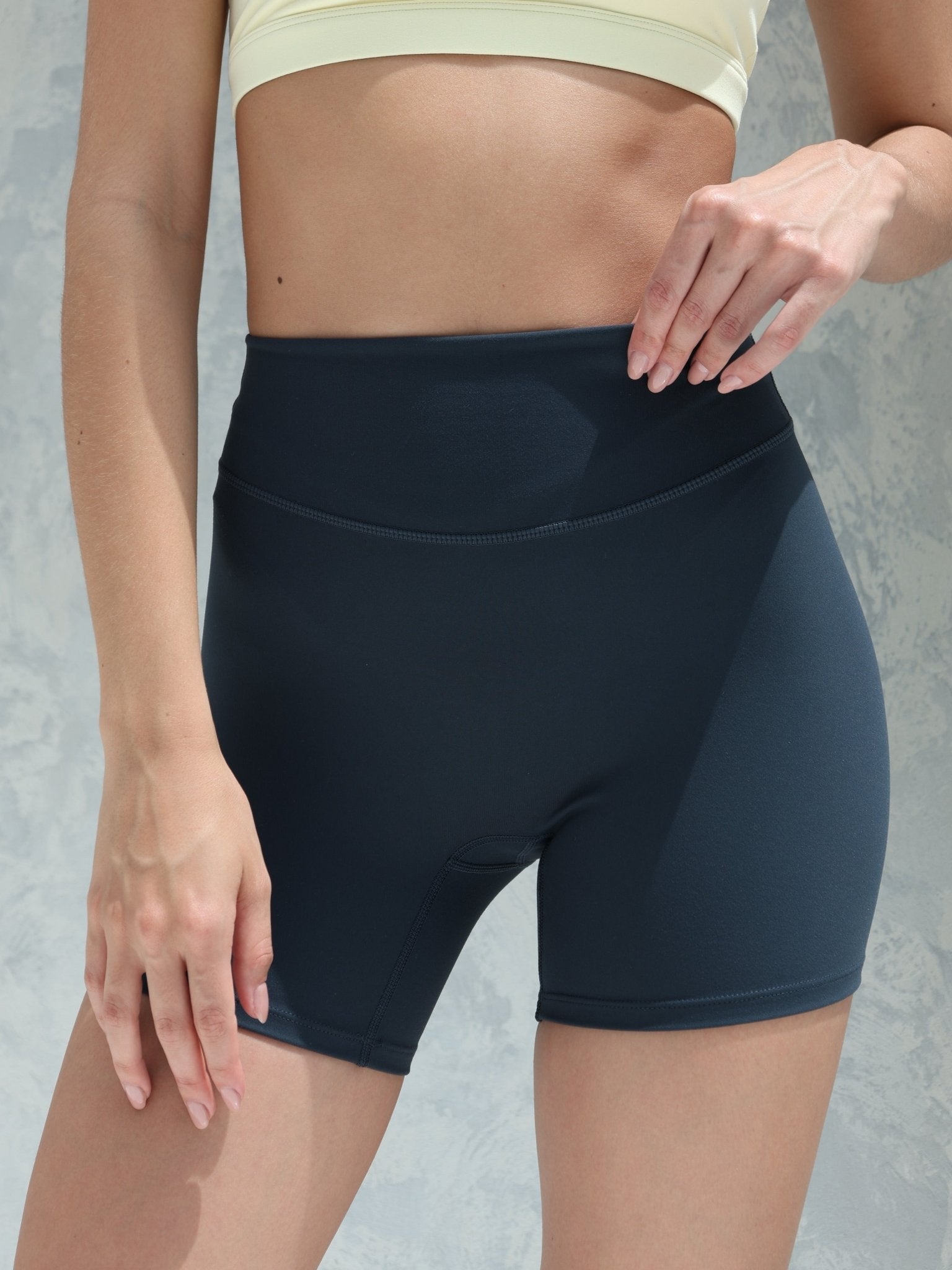 Active Bum Sculpt Short - Blueberry - MohukiXSShorts