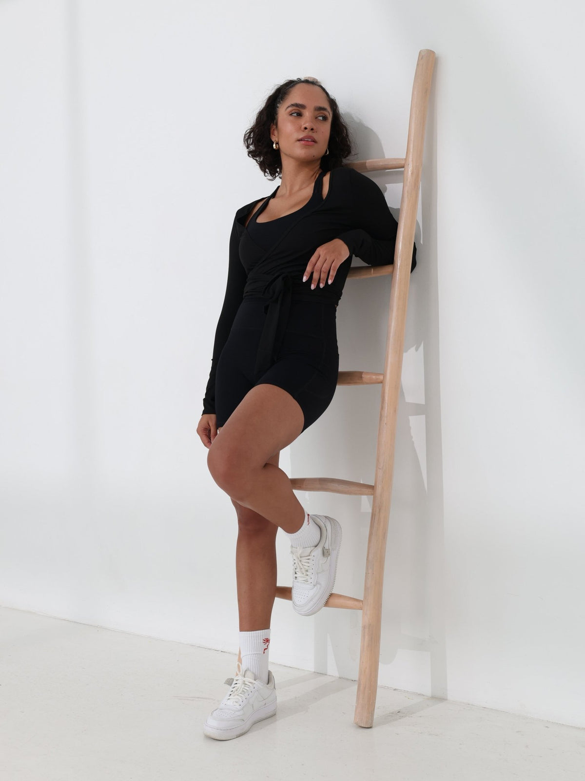 Lounge Wrap Top - Black - MohukiSLoungewear