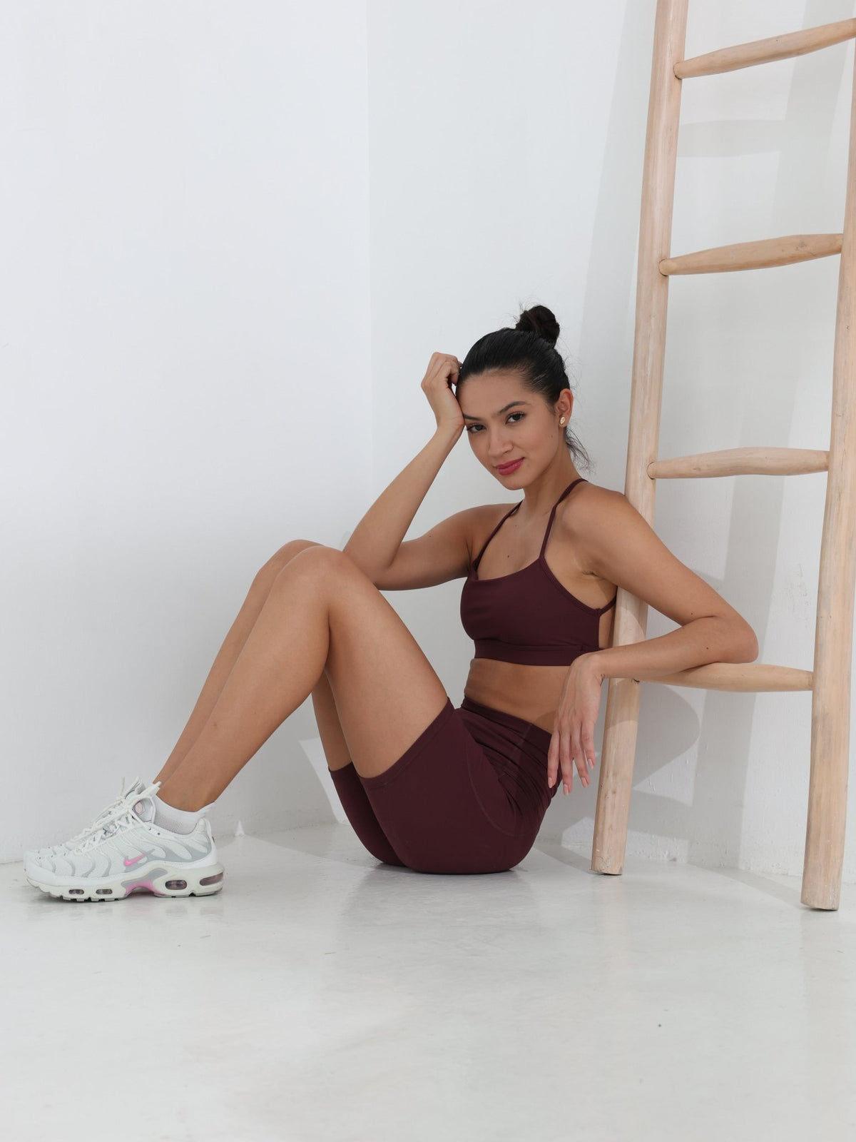 Olivia Backless Bra - Reddish Brown - MohukiXSSports Bras