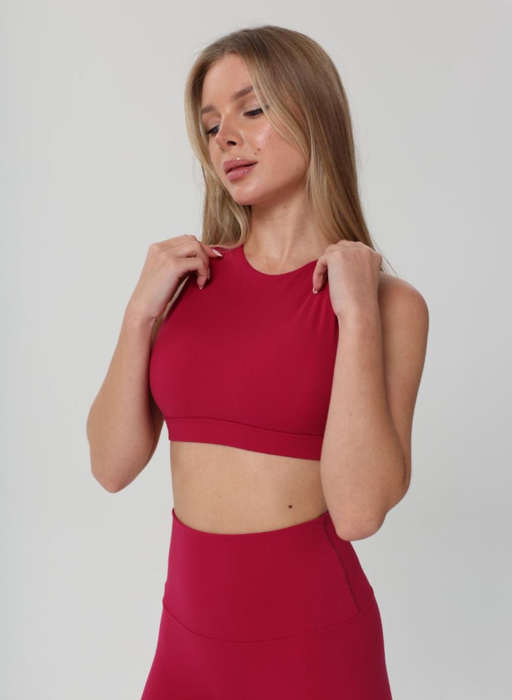 Olivia High Neck Sports Bra - Magenta - MohukiXSSports Bras